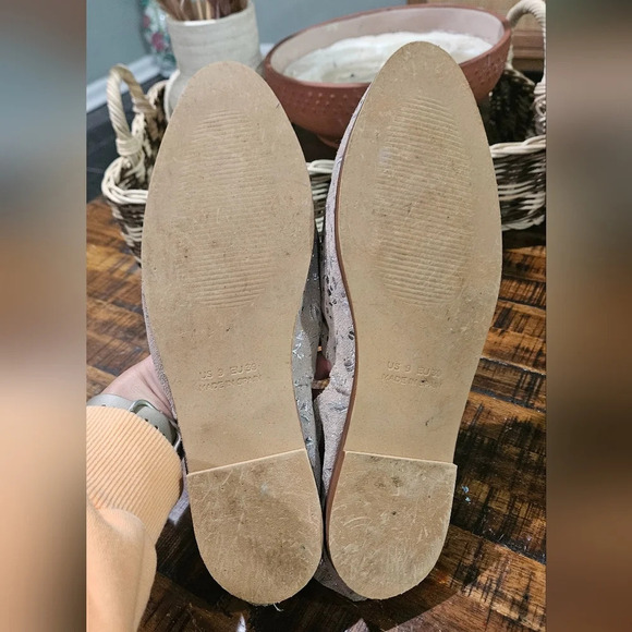 Klub Nico Georgette shoe Pewter Floral Novelty Suede. Size 9 - Picture 10 of 14